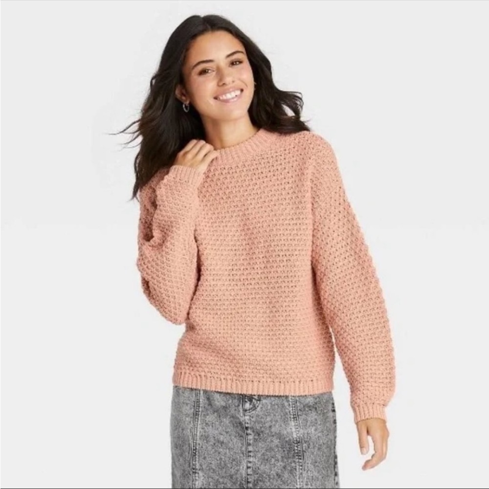 Womens crew neck pullover sweater